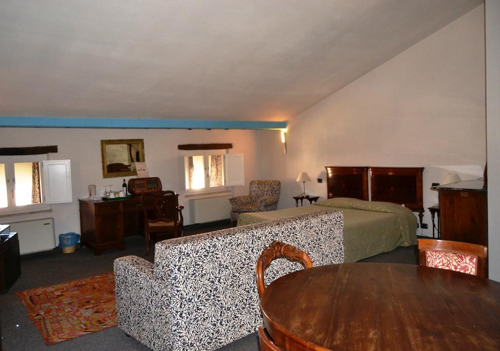 Casa Lemmi Guest House San Quirico d'Orcia Ruang foto