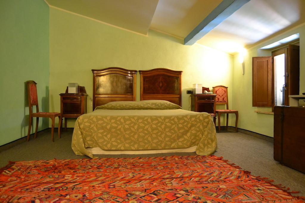 Casa Lemmi Guest House San Quirico d'Orcia Ruang foto